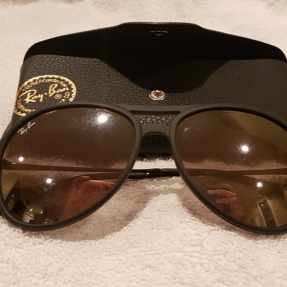Ray Ban Alex sunglasses w/ case